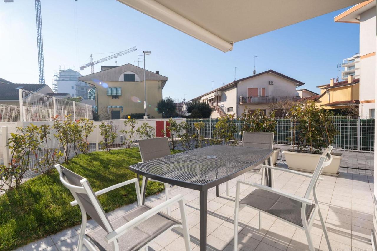 Immobiliare Jvl - Vm2 Apartment Lido di Jesolo Ngoại thất bức ảnh
